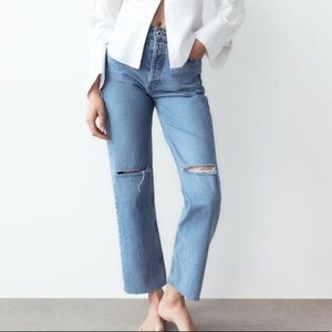 BRAND NEW ZARA High Rise Straight Jean Mid-Blue Distressed